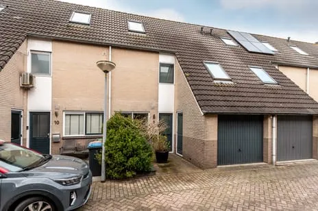 Tussenwoning te koop: Neckarstraat 8, Rivierenbuurt Lelystad