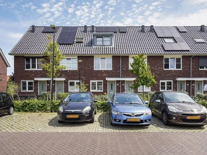 Terraced house for sale: Nederlandstraat 23, Molensloot De Lier