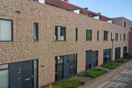 Tussenwoning te koop: Nedinscoplein 23, Maaswaard Venlo