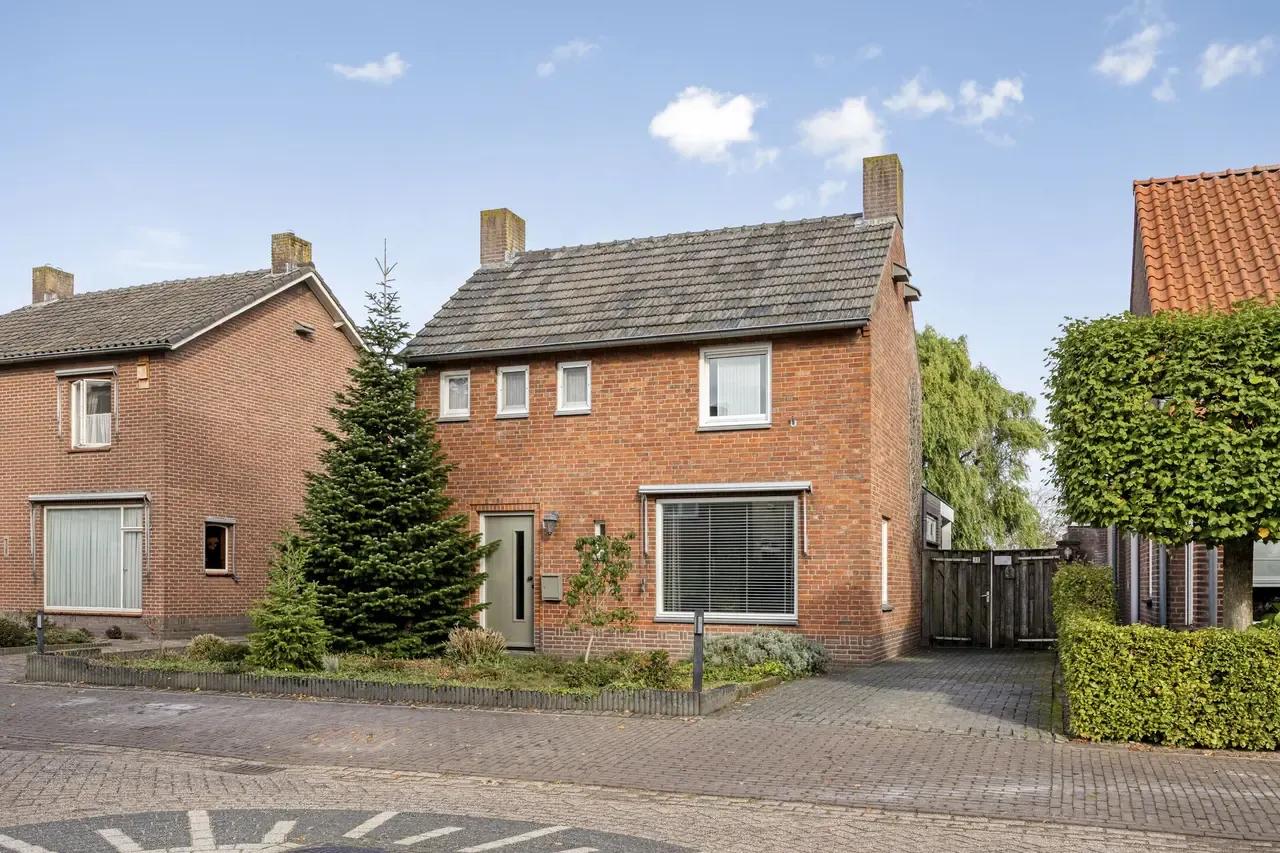 Vrijstaande woning te koop: Neereindseweg 33, Oost West En Middelbeers
