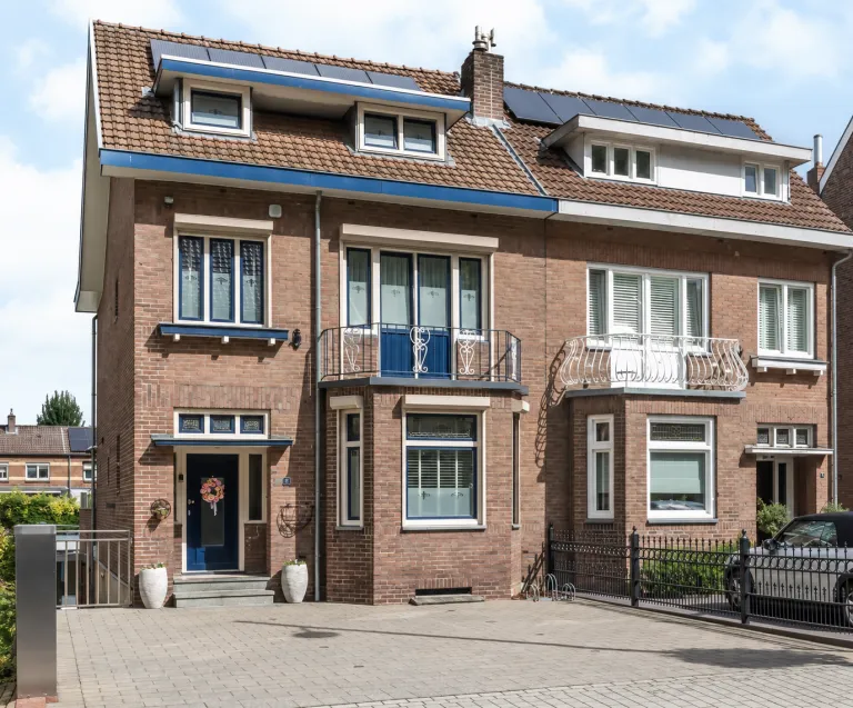 Twee-onder-één-kap te koop: neerhem 63, Valkenburg