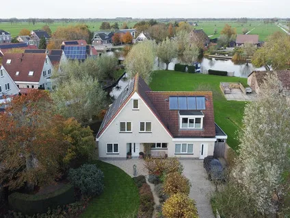 Vrijstaande woning te koop: Neerpolderseweg 30, Giessenburg