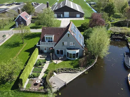 Vrijstaande woning te koop: Neerpolderseweg 30, Giessenburg-West Giessenburg