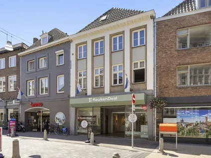Appartement te koop: Neerstraat 52D, Roermond