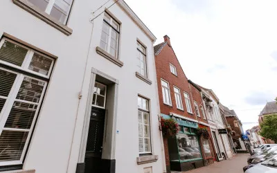 Tussenwoning te koop: Neerstraat 65A, Roermond