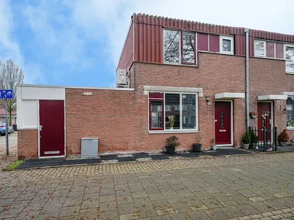 Hoekwoning te koop: Nemelaersingel 39, Rotterdam