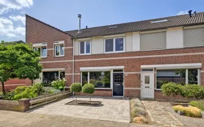 Tussenwoning te koop: Nemerlaerhof 94, Rijpelberg-West Helmond