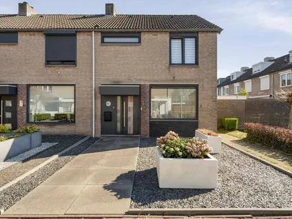 Hoekwoning te koop: Neptunushof 81, Daalhof Maastricht