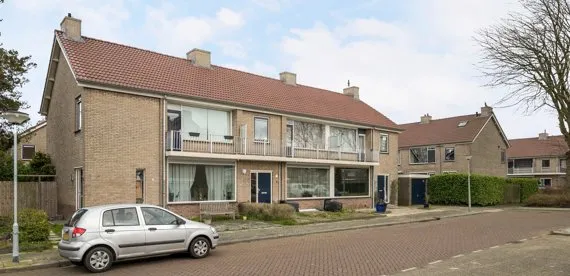 Tussenwoning te huur: Neptunuslaan 11, Sterrenburg 1-West Dordrecht