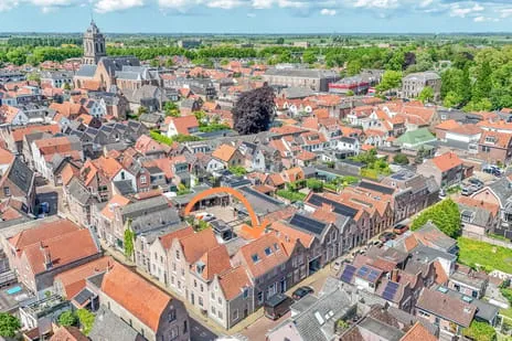 Tussenwoning te koop: Nes 4, Schoonhoven-Oude Stad Schoonhoven