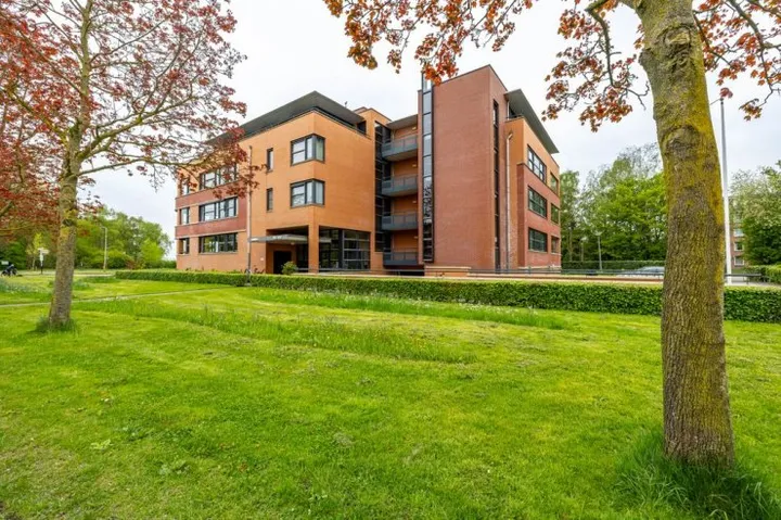Appartement te koop: Nesciolaan 125, Haren Gn