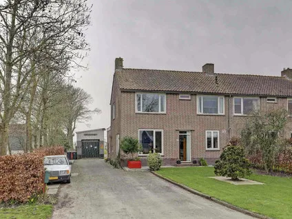 Twee-onder-één-kap te koop: Neushoornweg 22B, Kraggenburg-landelijk gebied Kraggenburg