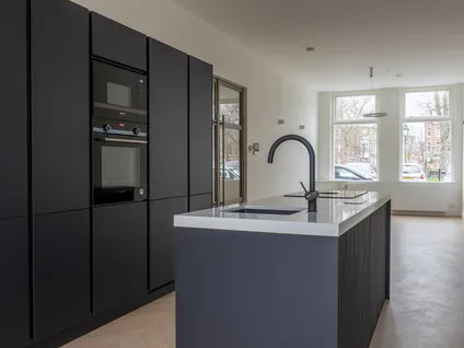 Apartment for sale: Newtonplein 6, Valkenboskwartier 'S-Gravenhage