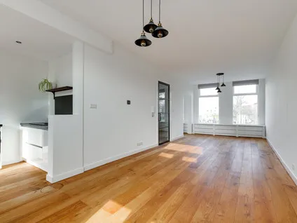 Appartement te koop: Newtonplein 75, 'S-Gravenhage