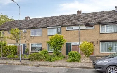 Tussenwoning te koop: Newtonstraat 7, Serlippenspolder Terneuzen