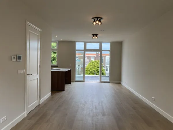 Woning te huur: Newtonstraat, Rond de Energiecentrale 'S-Gravenhage