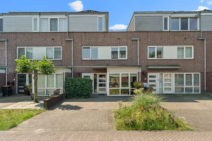Terraced house for sale: Nico Dostalstraat 8, Terwijde-West Utrecht