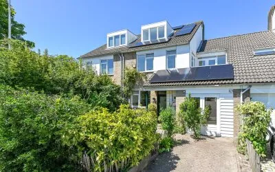 Tussenwoning te koop: Nicolaas Beetslaan 11, Driehuis-Dorp Driehuis Nh