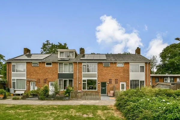 Woning te koop: Nicolaas Beetslaan, Zijdelwaard Uithoorn