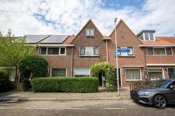 Tussenwoning te huur: Nicolaas Sopingiusstraat 22, Julianapark en omgeving Utrecht