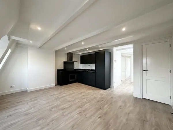 Woning te huur: Nicolaas Beetsstraat, Bellamybuurt-Zuid Amsterdam