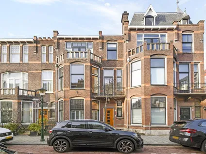 Tussenwoning te koop: Nicolaïstraat 3, Stadhoudersplantsoen 'S-Gravenhage