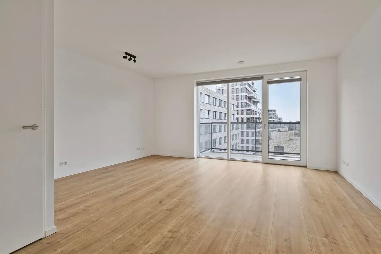Appartement te huur: Nida Senffstraat, Amsterdam
