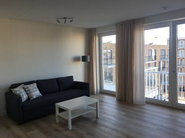 Woning te huur: Nida Senffstraat, Amsterdam