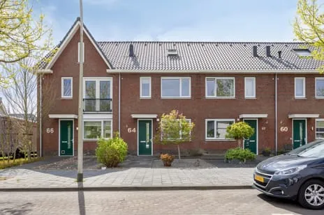 Tussenwoning te koop: Niels Bohrhage 64, Emmeloord-Emmelhage-Boswonen Emmeloord