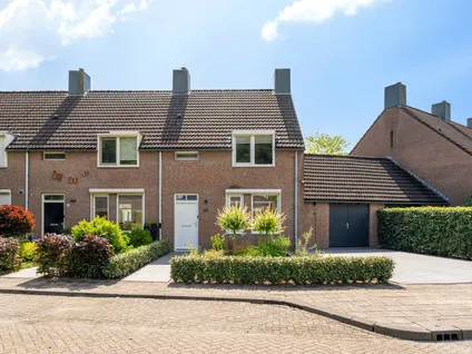 Tussenwoning te koop: Niers 68, De Blaak Zuid-Oost Tilburg