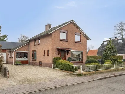 Vrijstaande woning te koop: Nieuw-Amsterdamweg 7, Nunspeet-West Nunspeet