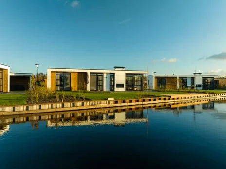 Vrijstaande woning te koop: Nieuw-Loosdrechtsedijk 215CH020, Boomhoek Loosdrecht