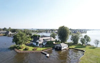 Vrijstaande woning te koop: Nieuw-Loosdrechtsedijk 306, Nieuw-Loosdrechtsedijk Loosdrecht