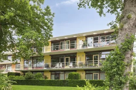 Appartement te koop: Nieuw-Schoonoord 270, Velp-Noord boven spoorlijn Velp (Ge)