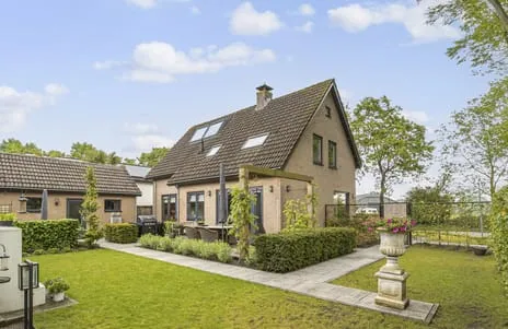 Vrijstaande woning te koop: Nieuwe Beekhoek 10, Ulvenhout Ulvenhout (Gem. Breda)