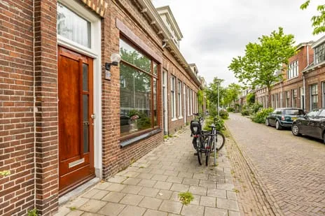 Tussenwoning te koop: Nieuwe Blekerstraat 85, Schildersbuurt Groningen