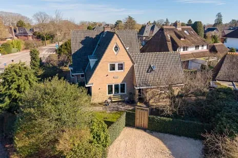Detached house for sale: Nieuwe Bussummerweg 105, Sijsjesberg Huizen