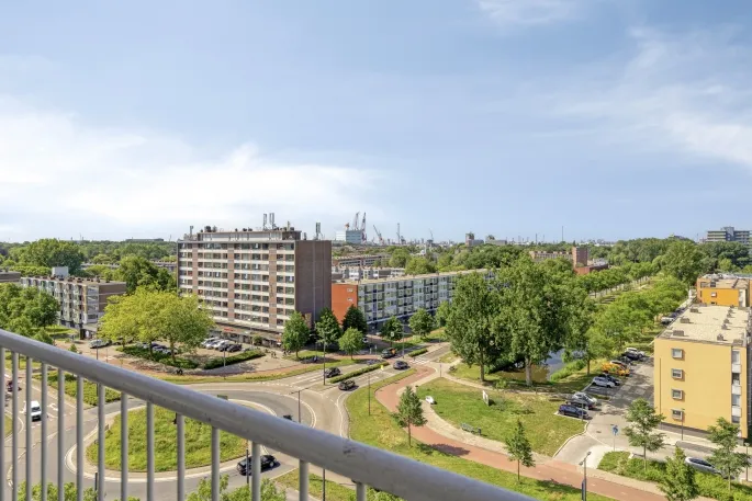 Appartement te koop: Nieuwe Damlaan 577, Staatsliedenbuurt Schiedam