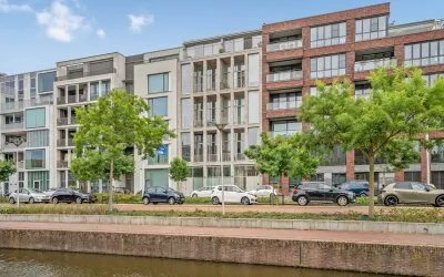 Appartement te koop: Nieuwe Gracht 143, Stationsbuurt Delft