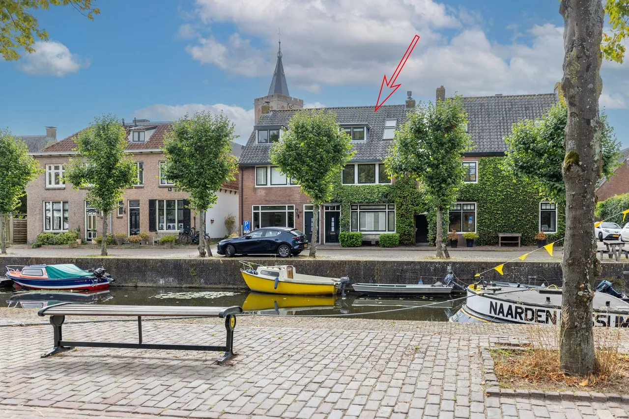 Twee-onder-één-kap te koop: Nieuwe Haven 19, Naarden