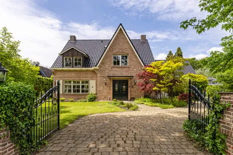 Vrijstaande woning te koop: Nieuwe Kampsteeg 2, Glimmen Dorp Glimmen
