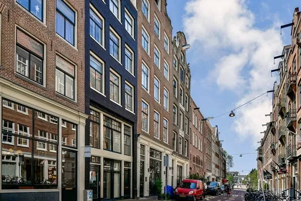 Tussenwoning te koop: Nieuwe Kerkstraat 20, Weesperbuurt Amsterdam
