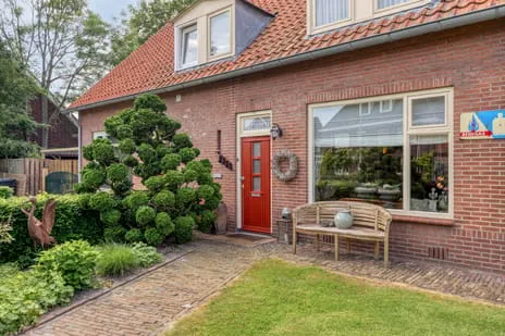 Tussenwoning te koop: Nieuwe Kerkstraat 87A, Nijkerkerveen-Zuid Nijkerkerveen