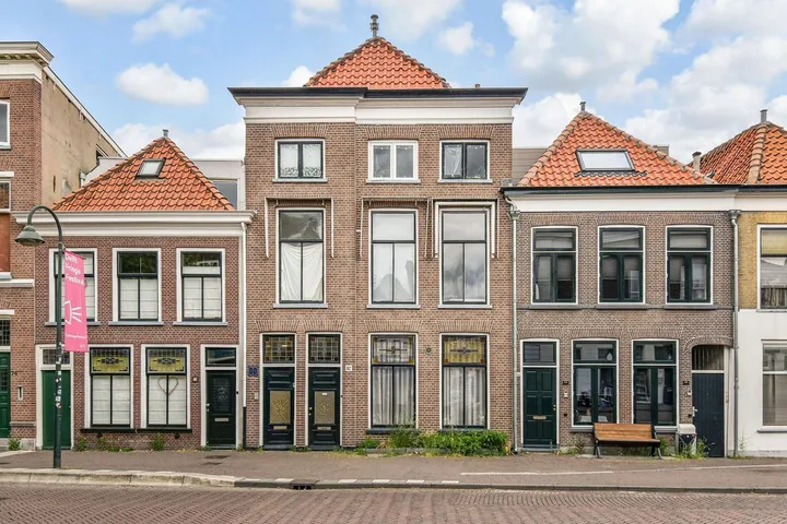 Studio te koop: Nieuwe Langendijk 80D, Centrum-Oost Delft