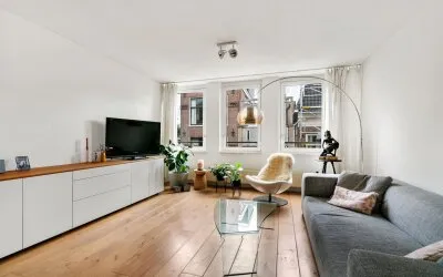 Apartment for sale: Nieuwe Leliestraat 107C, Bloemgrachtbuurt Amsterdam