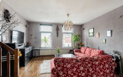 Tussenwoning te koop: Nieuwe Maasstraat 34, Sandersbuurt Schiedam