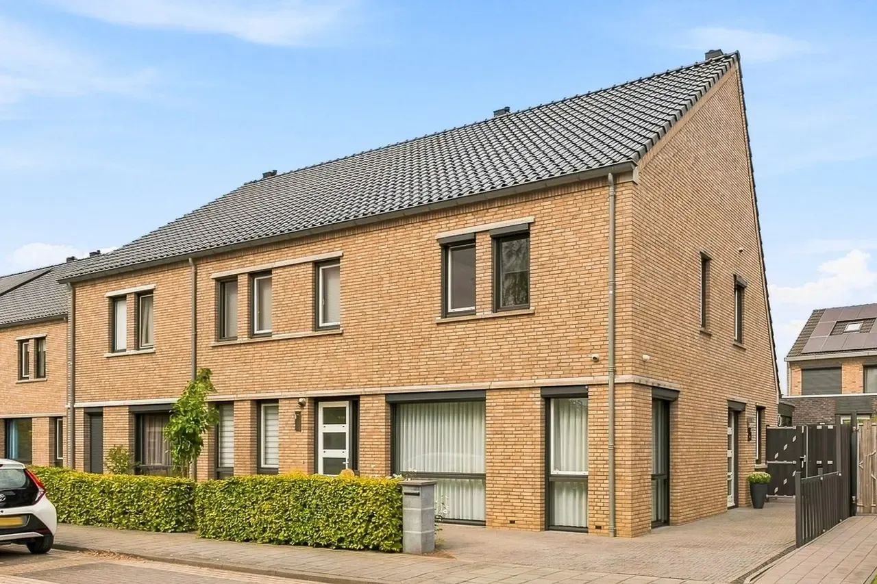 Hoekwoning te koop: Nieuwe Meursweg 25, Didam