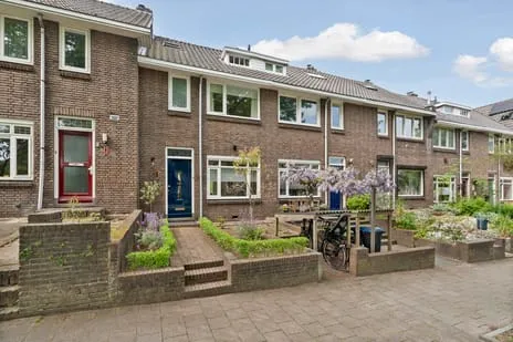 Terraced house for sale: Nieuwe Nonnendaalseweg 5, Wolfskuil Nijmegen