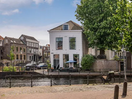 Hoekwoning te koop: Nieuwe Sluisstraat 7, Brandersbuurt Schiedam