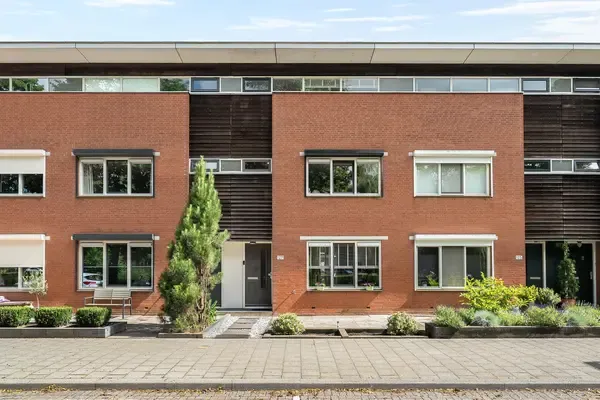 Tussenwoning te koop: Nieuwe Wetering 127, Hoogvliet Noord Hoogvliet Rotterdam